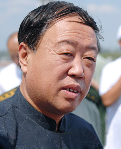 李建华